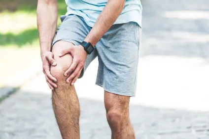 knee pain image